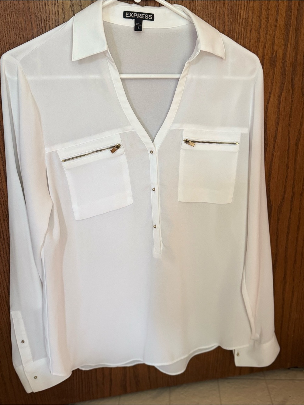Express White Long-Sleeve Zip-Pocket Blouse